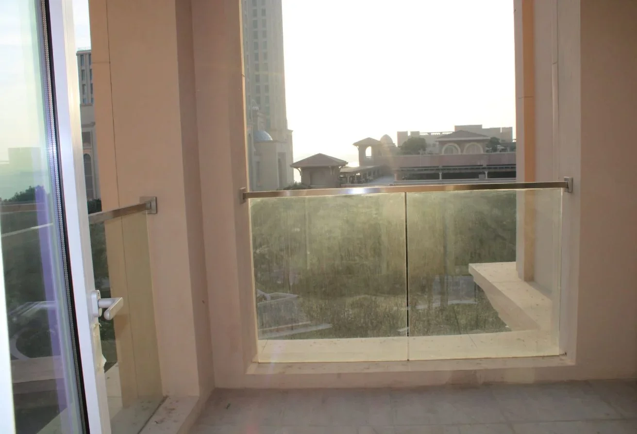 2 Bedroom + Maid Room Apartment for Sale – Porto A