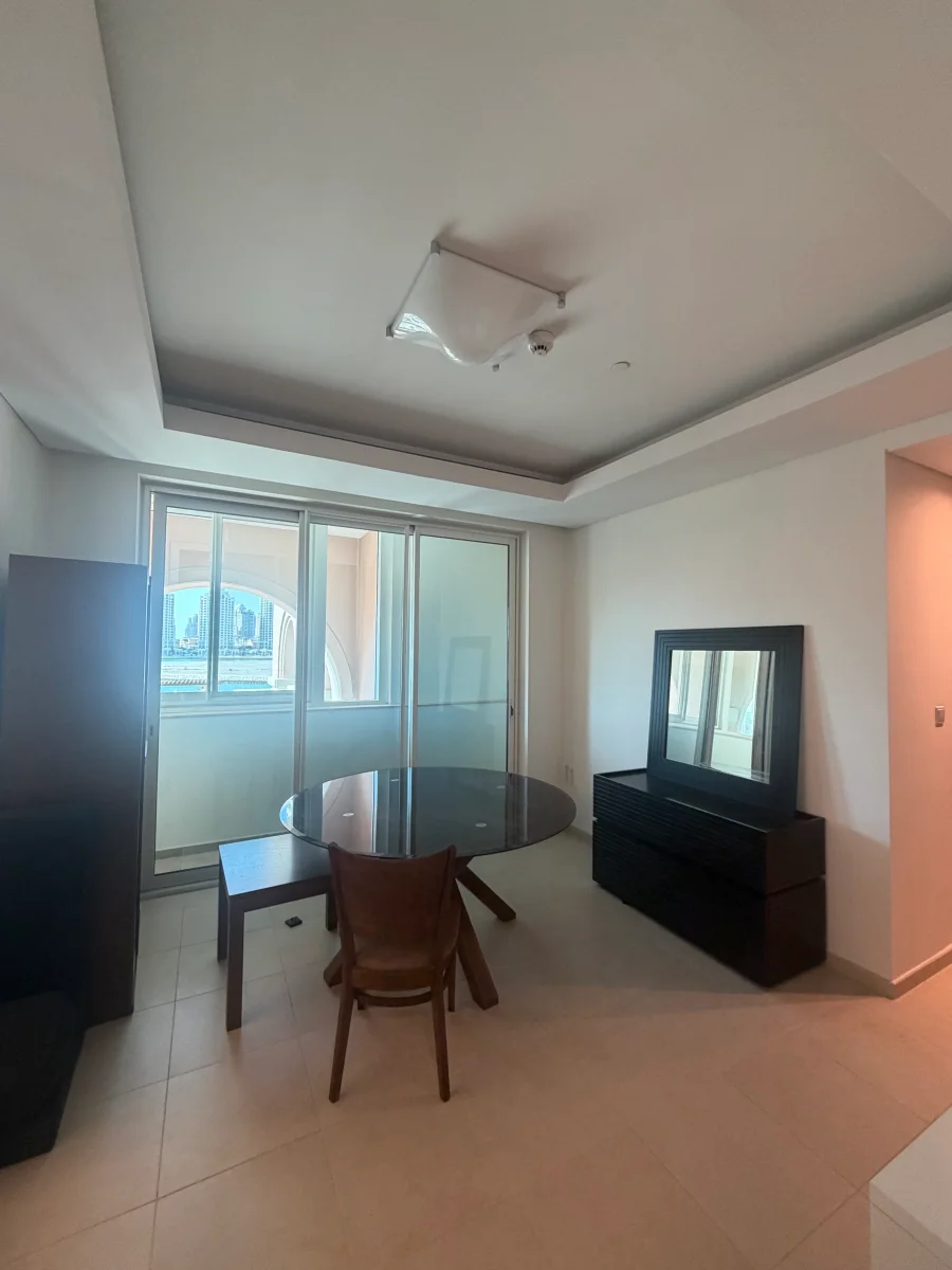 1BHK APARTMENT IN PRIME LOCATION