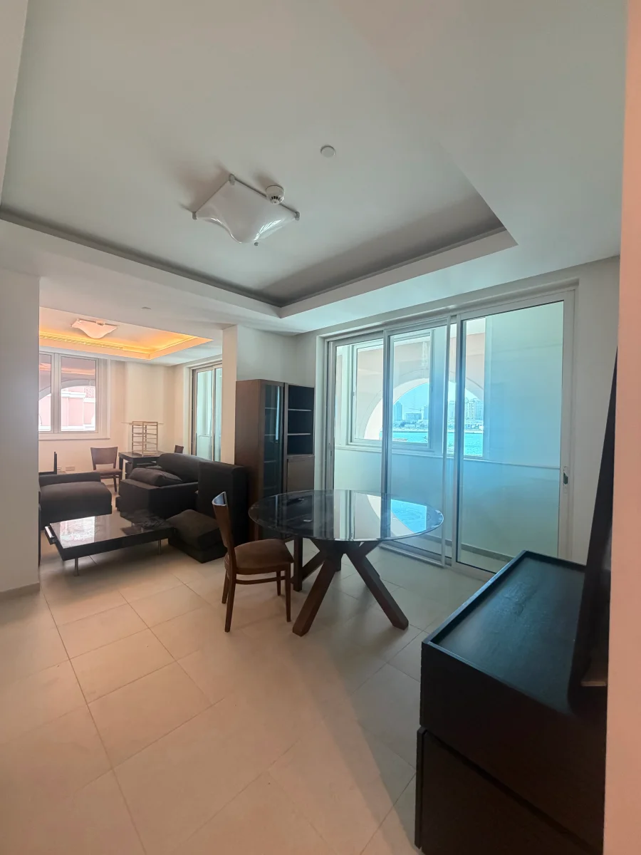 1BHK APARTMENT IN PRIME LOCATION