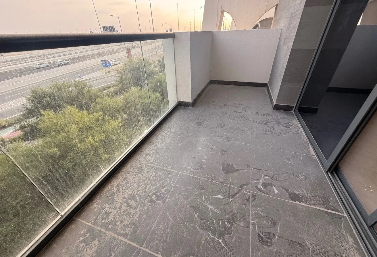 Luxury 1BHK | First Occupancy | Yasmeen city 6496