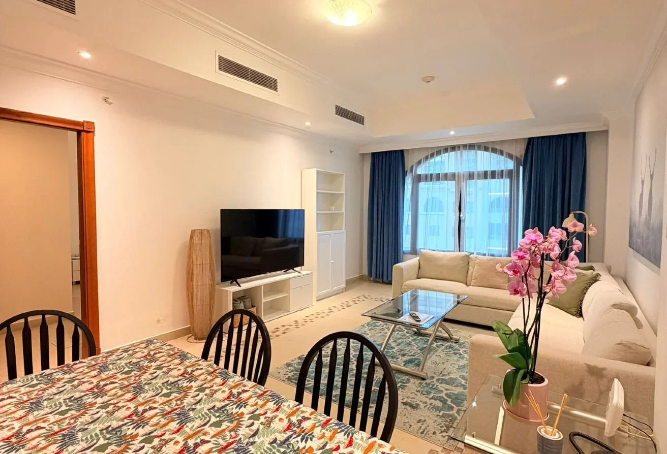 1 bhk luxury fully furnished appartment in porto - view 3