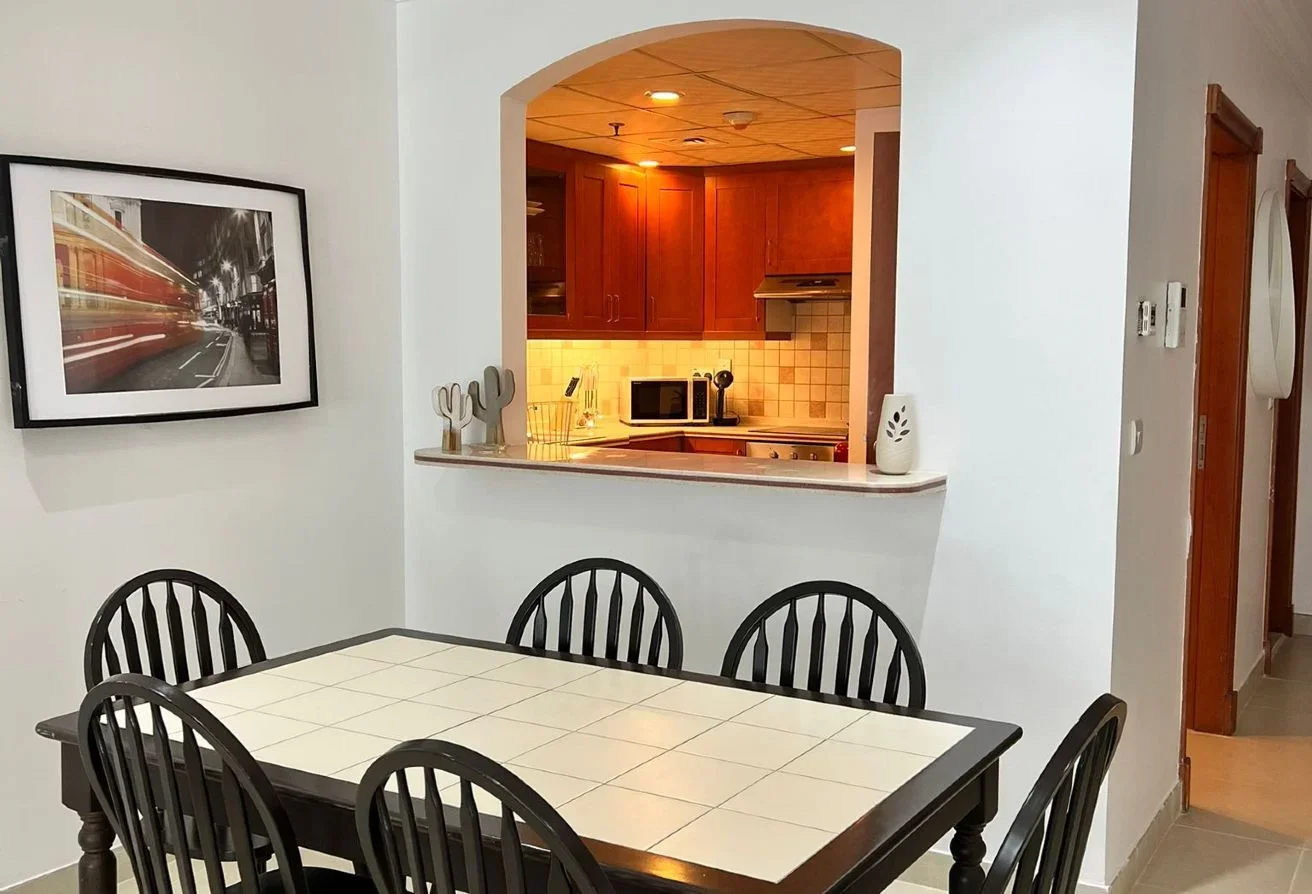 1 bhk luxury fully furnished appartment in porto