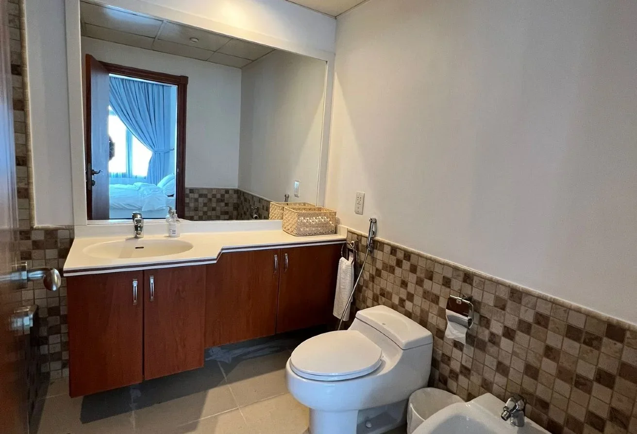1 bhk luxury fully furnished appartment in porto