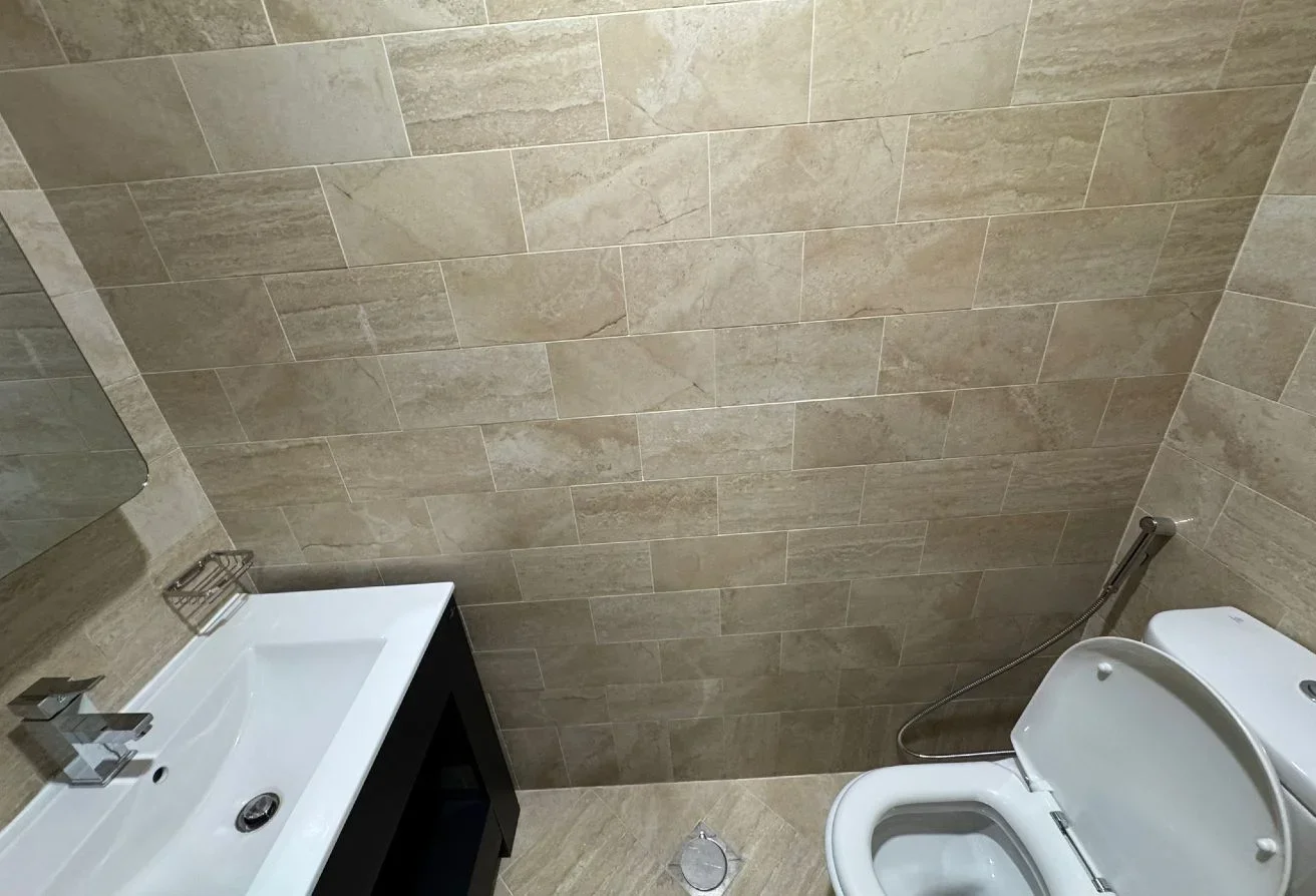 2bhk plus maid fully furnished 8500 including bill