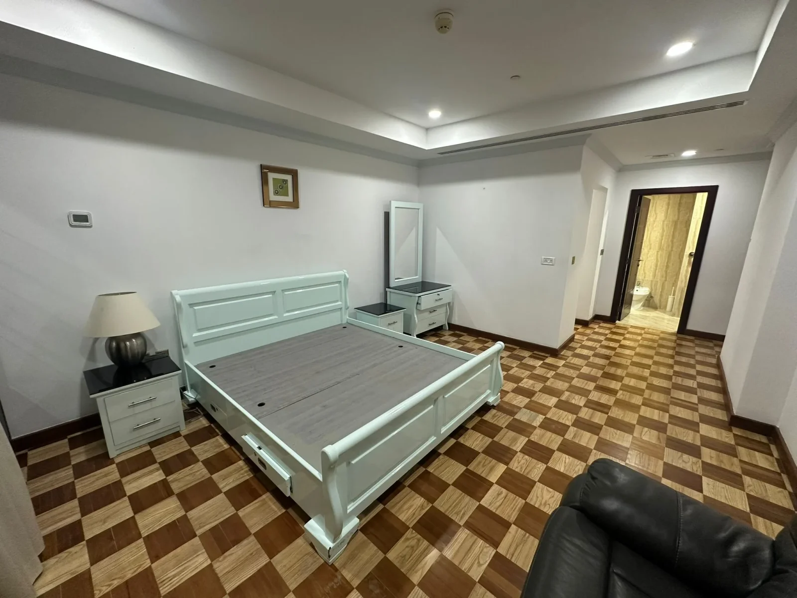 3 bhk + maids including bills offer price