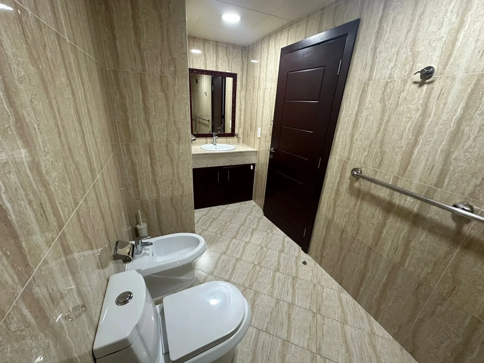 3 bhk + maids including bills offer price