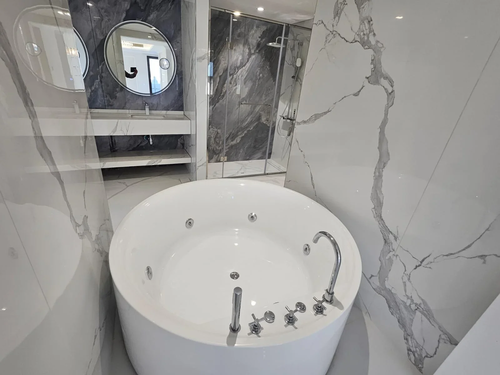 Luxury villa Beach front | brand new |