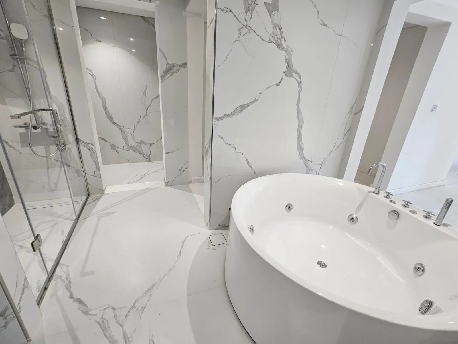 Luxury villa Beach front | brand new |