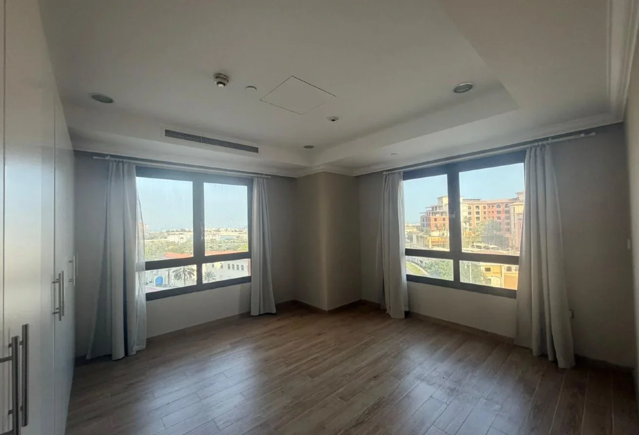 2 BHK Luxuary Appartment with Balcony