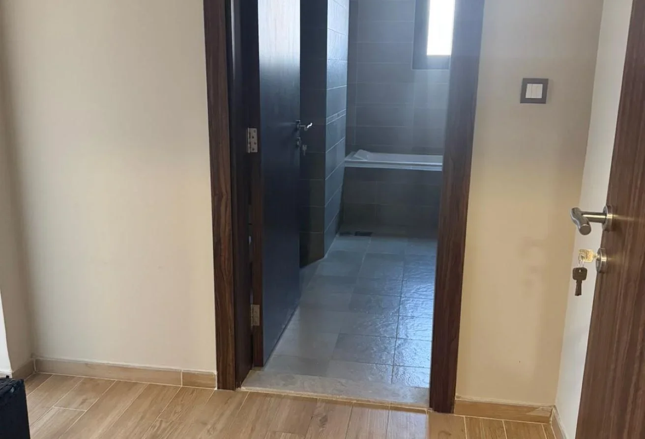 2 BHK Luxuary Appartment with Balcony