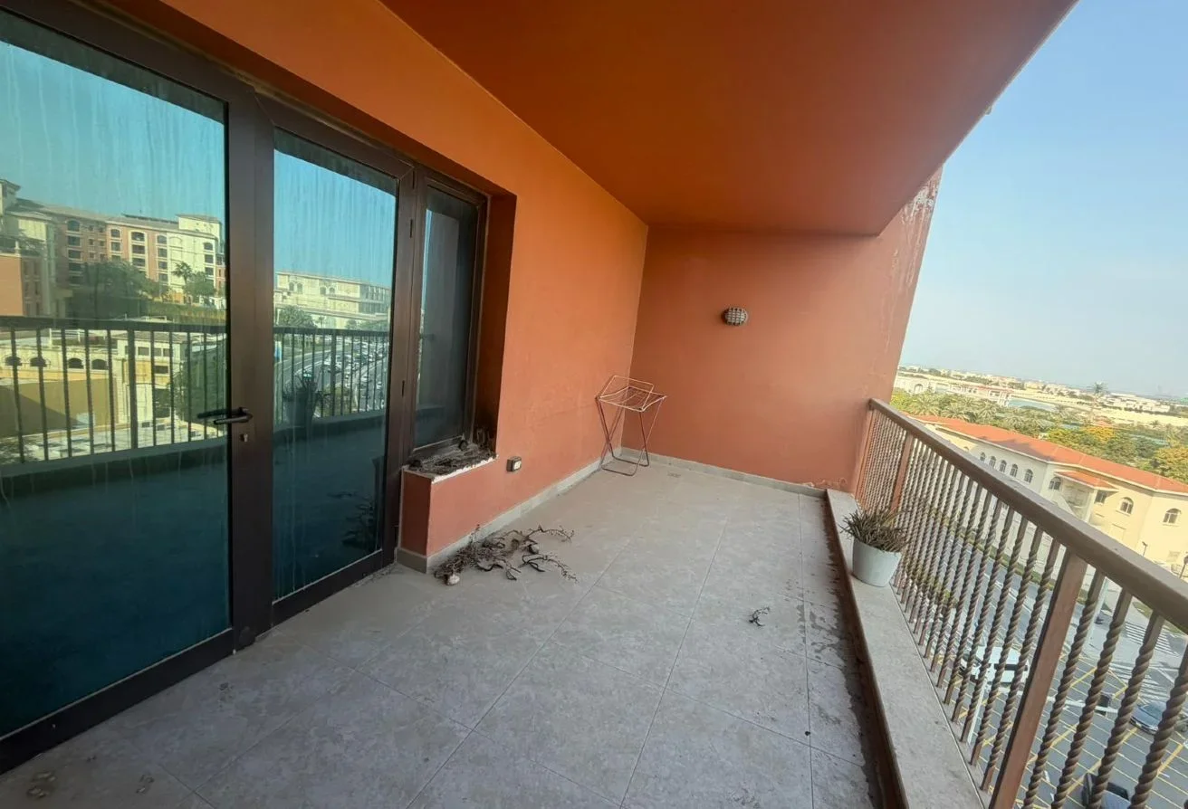 2 BHK Luxuary Appartment with Balcony