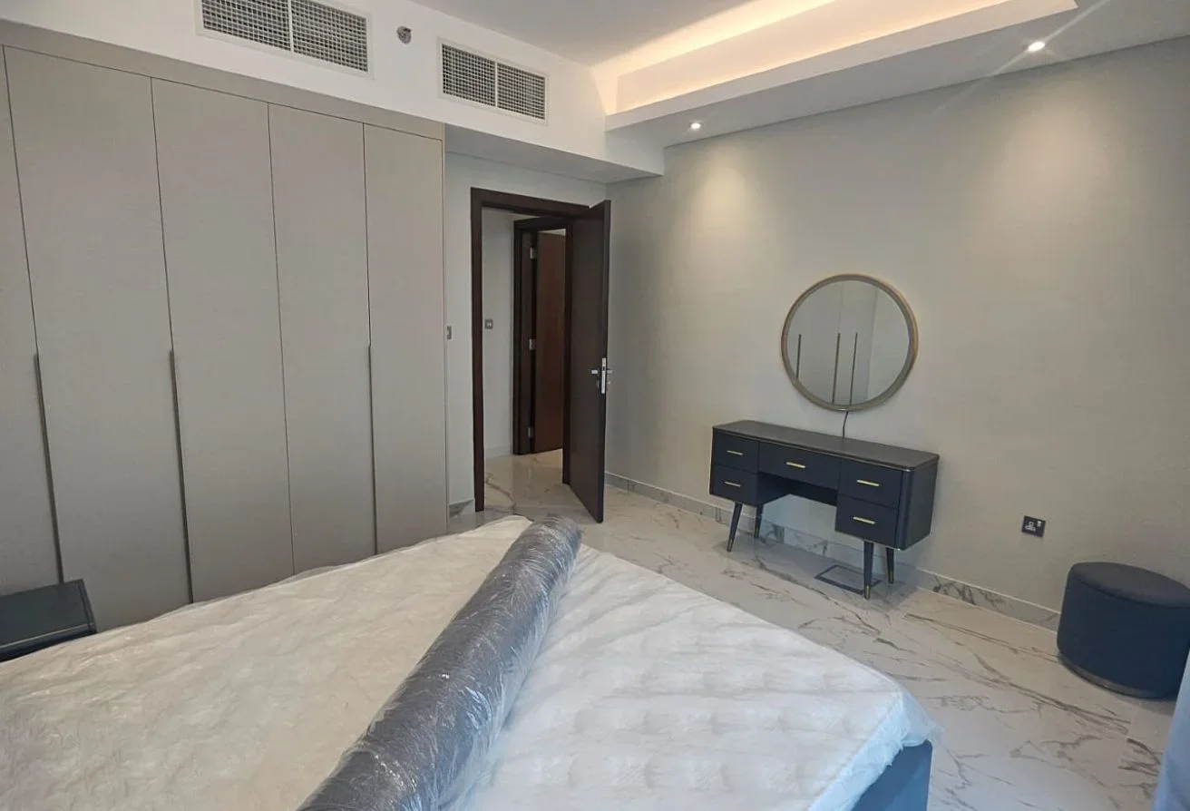 INVESTOR'S DEAL AVAIALBLE @ MARINA LUSAIL 2 BR FF