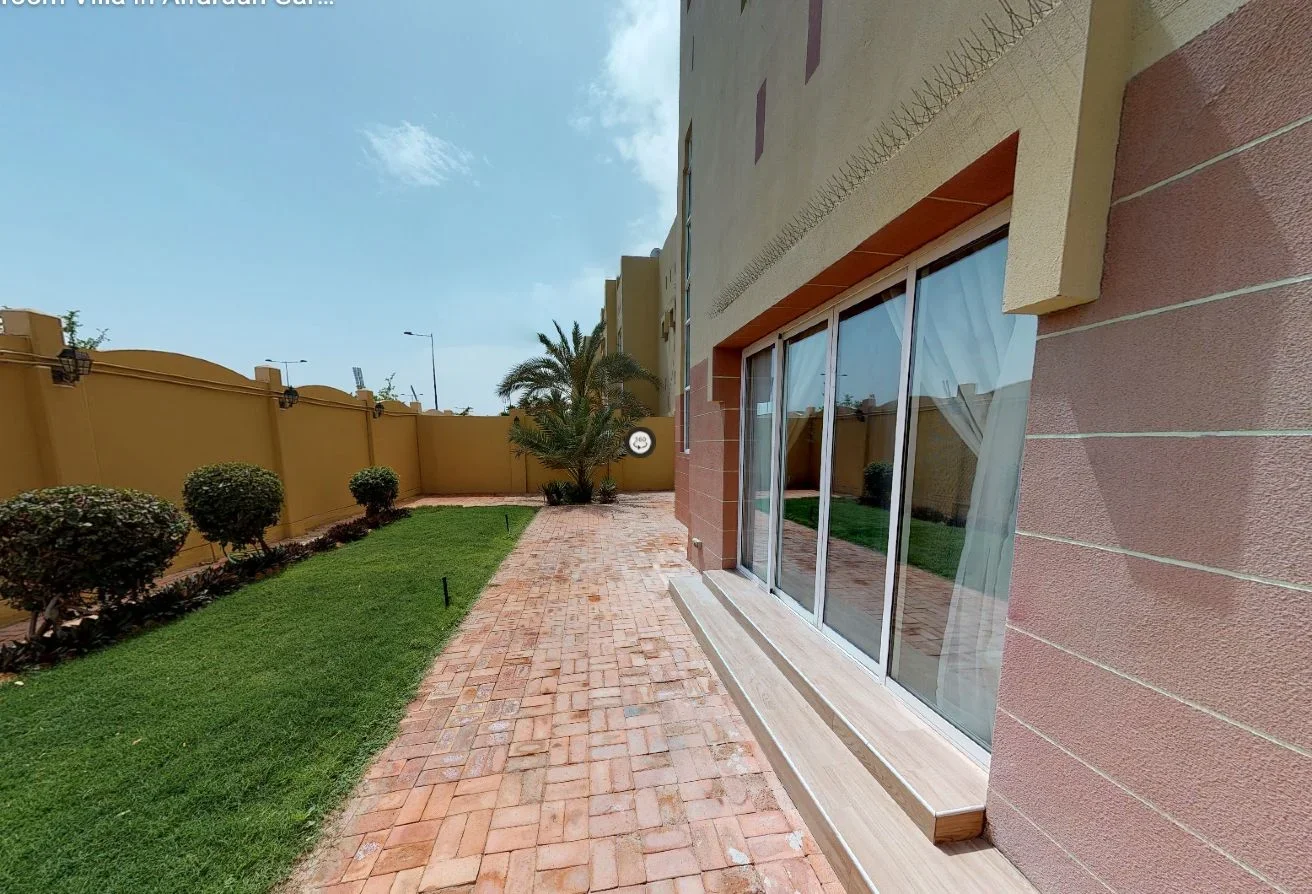 Spacious 3 Bedroom + Maid Villa | 400 sqm | Privat