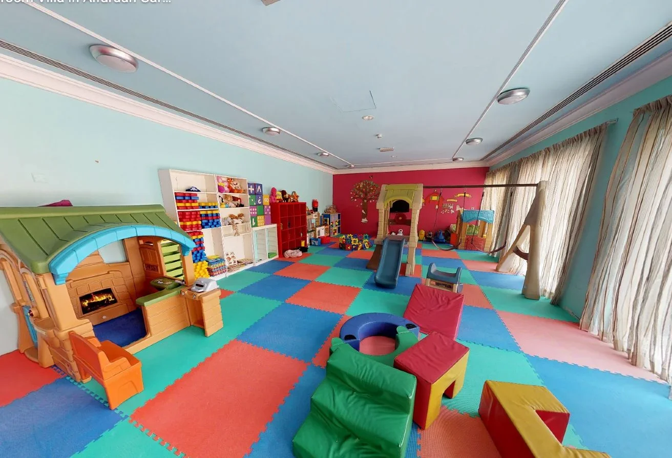 Spacious 3 Bedroom + Maid Villa | 400 sqm | Privat