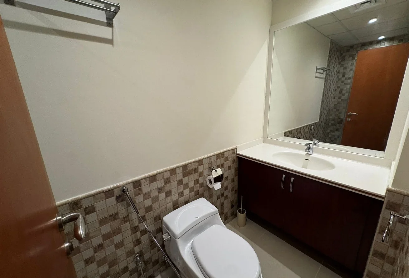 Prime Investment | 1+OFFICE | Renovated Unit