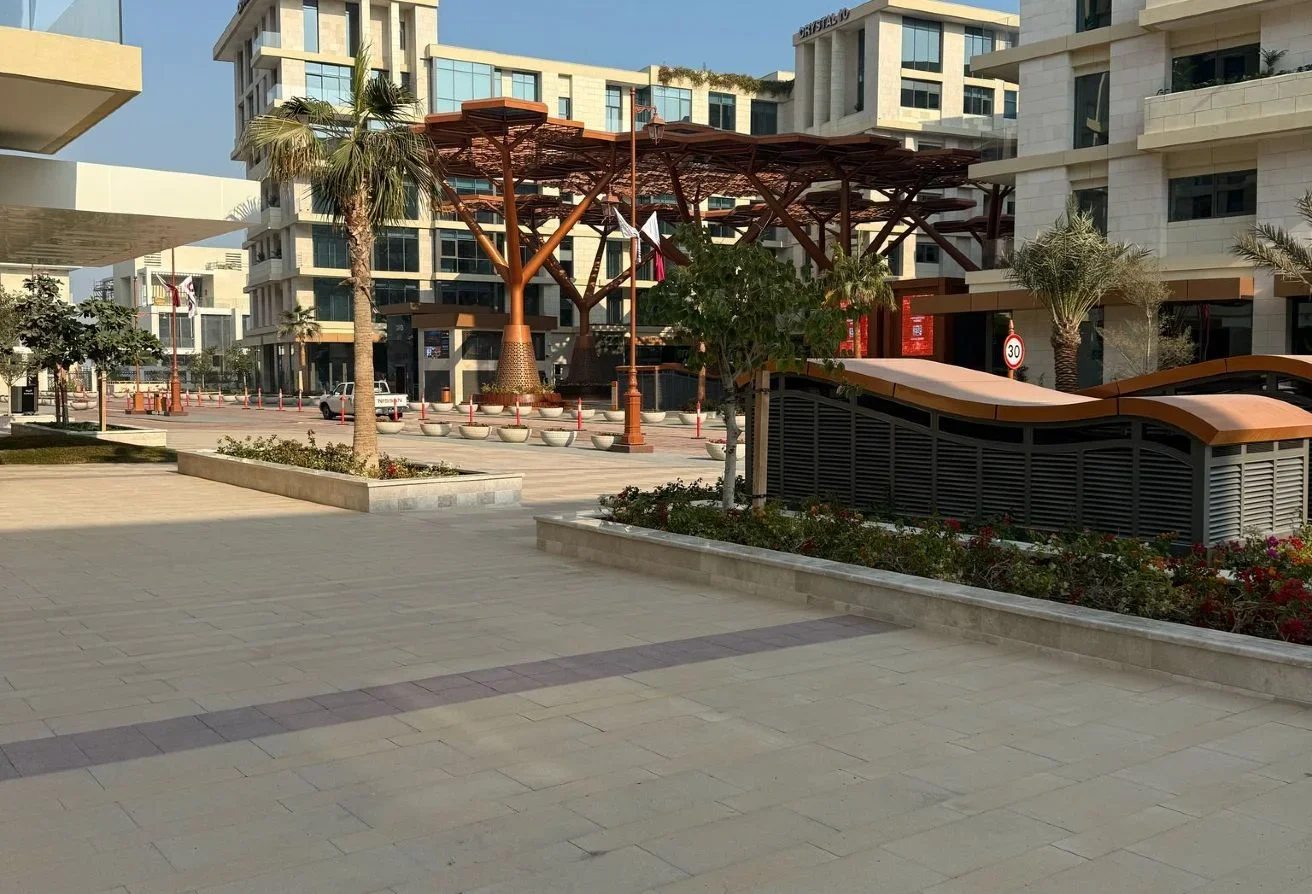 CORNER/CRYSTAL WALK VIEW ALSO SEA VIEW 5 %