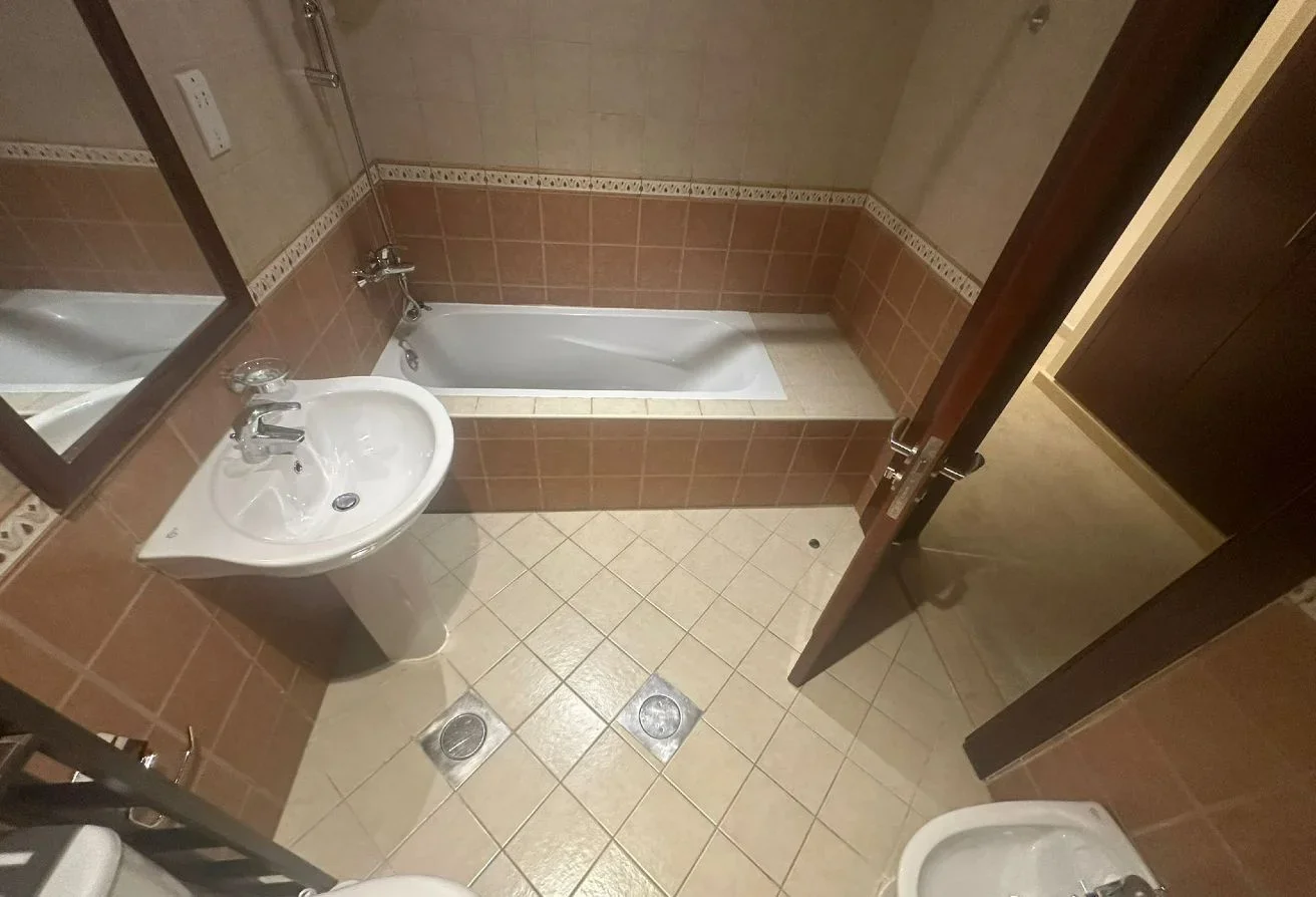AMAZING 1 BHK IN PORTO ARABIA FOR RENT @BEST PRICE