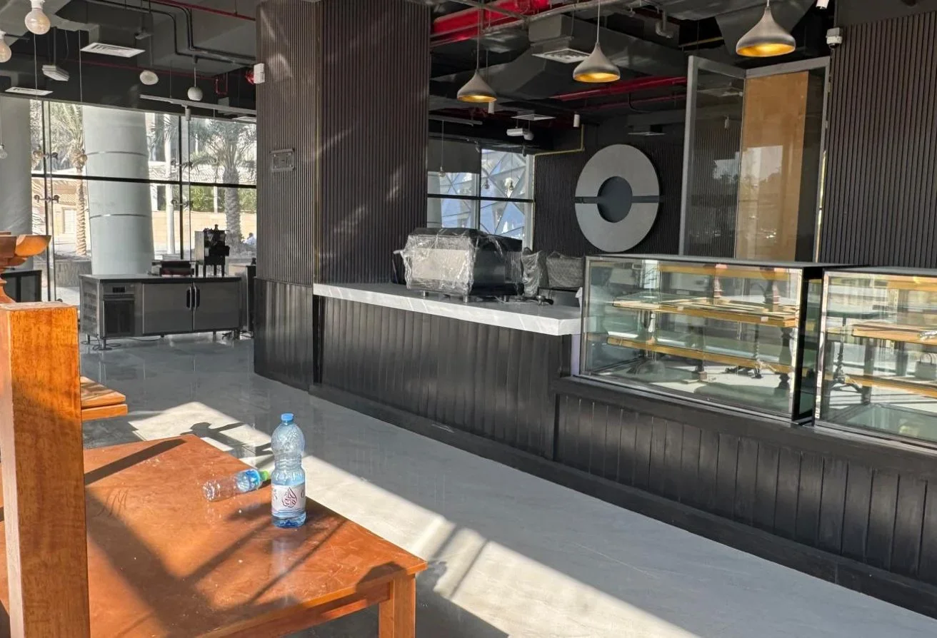 Restaurant/Shop in prime location Lusail Marina