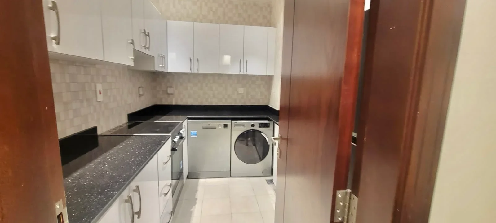 Fully Furnished 2BHK | Balcony | QAR 8,000