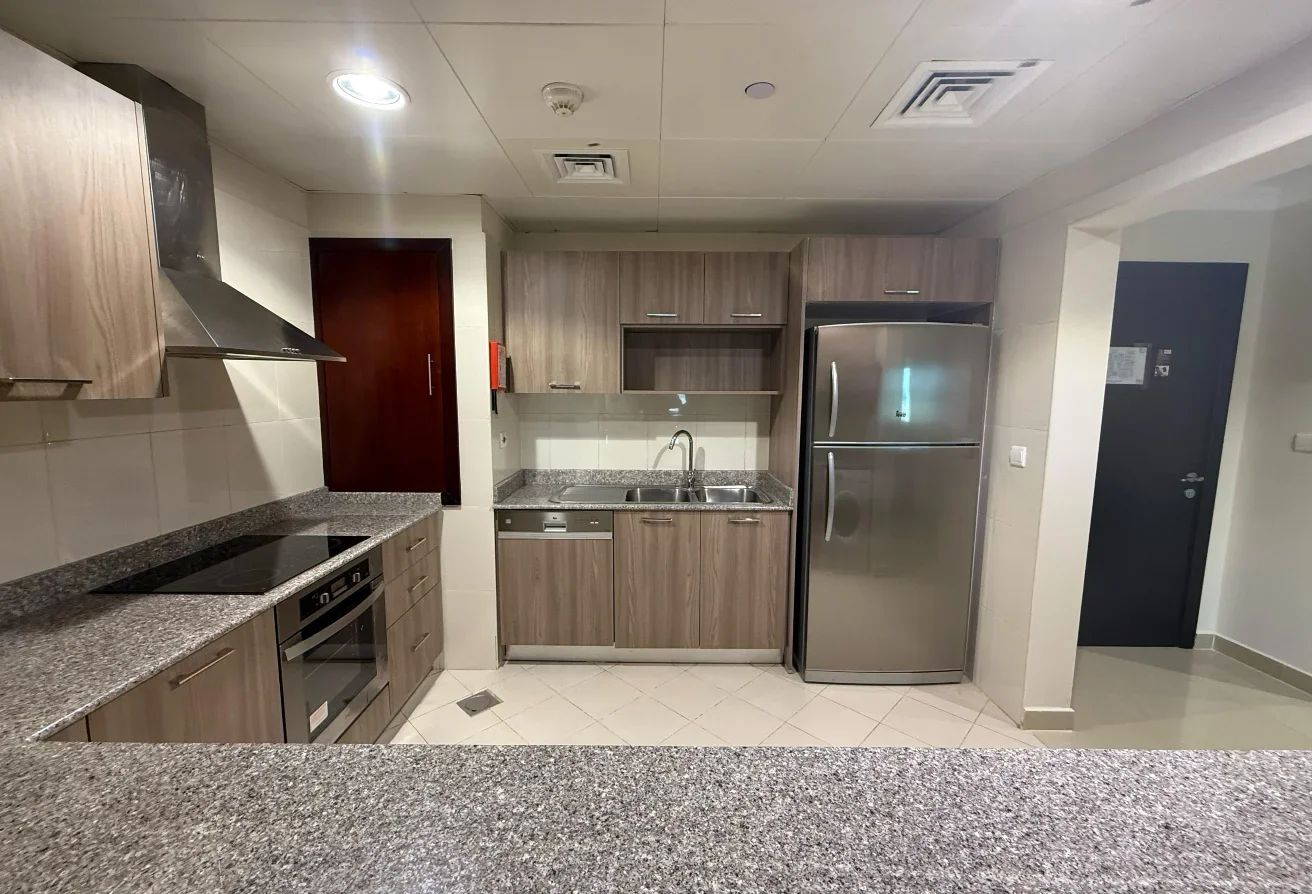 1BEDROOM Furnished apartment with balcony