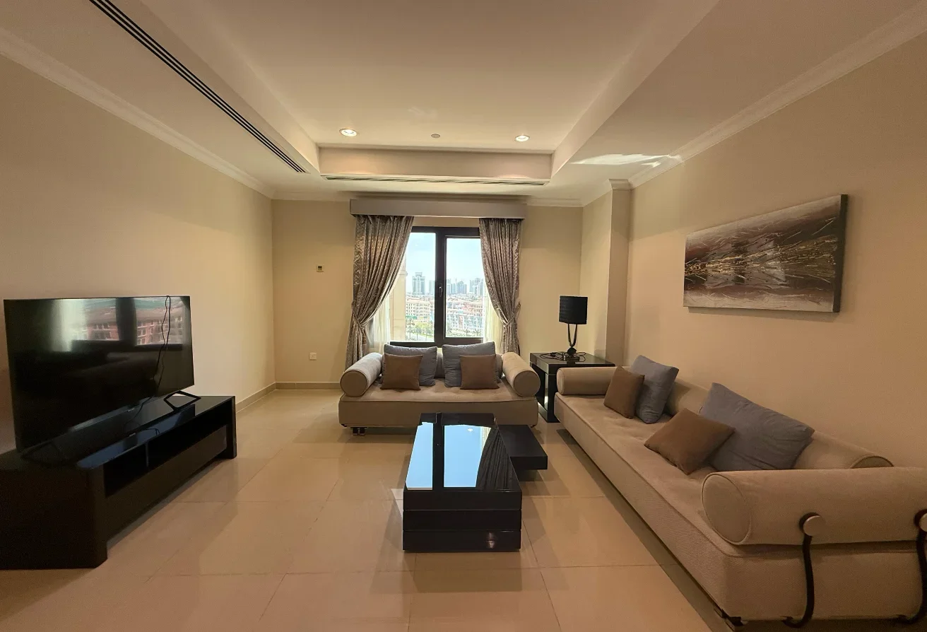 1BEDROOM Furnished apartment with balcony