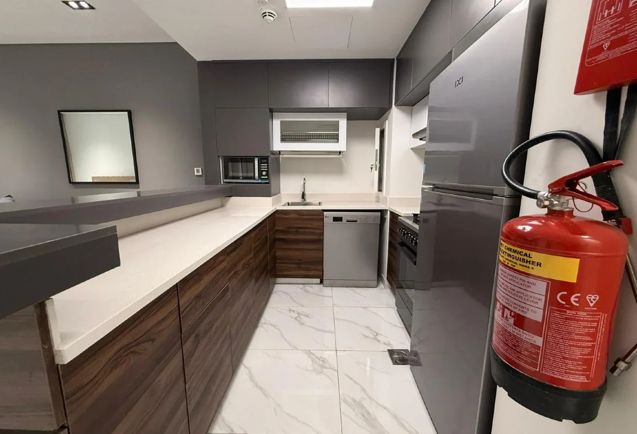 Distress Deal 1BHK Furnished | Yasmeen City 950K