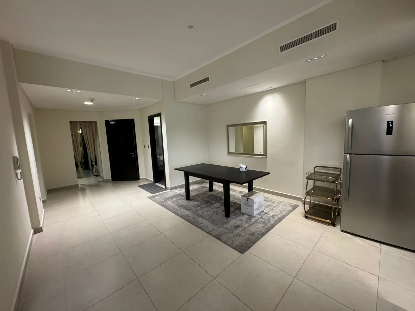 3bhk plus maid spacious appartment 9500 excluding