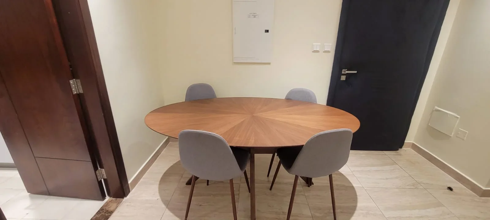 |SPECIOUS LUXURY 2BHK IN PRIME LOCATION|