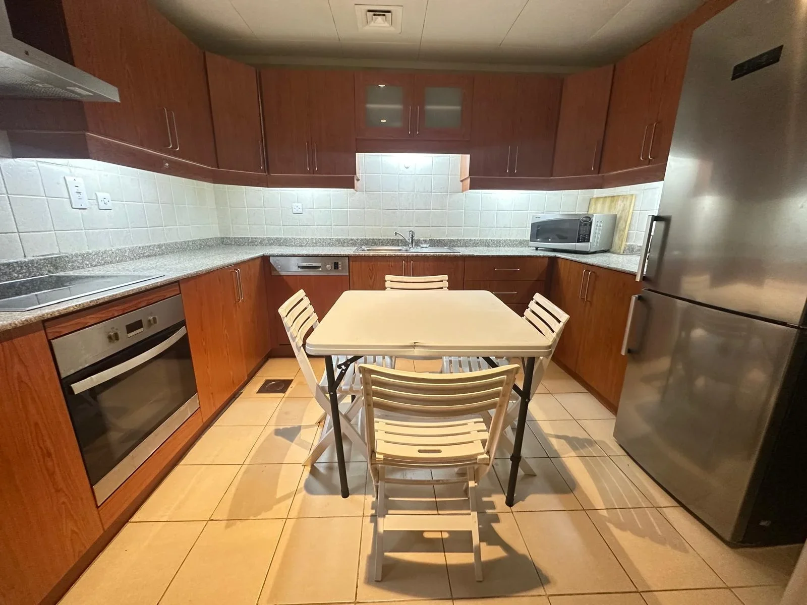 Spacious 2BHK Fully Furnished Apartment | 176 SQM
