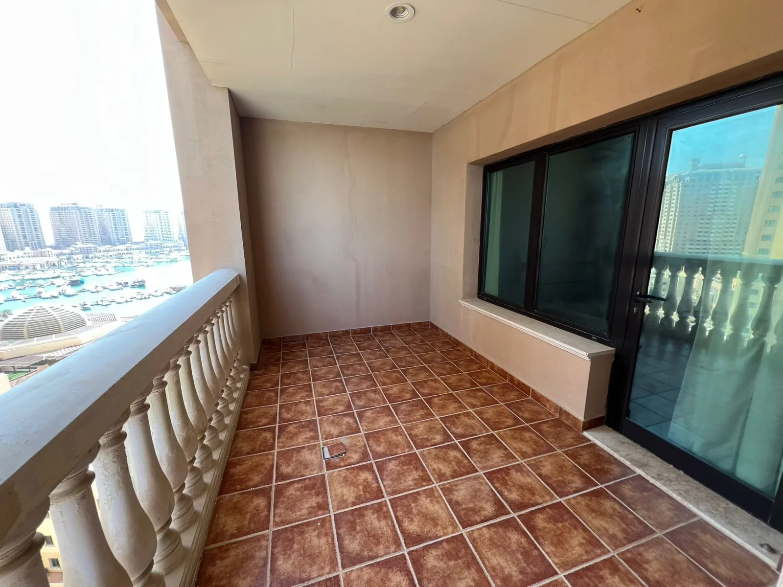 Luxury Living: Fully Furnished 2BHK for Rent