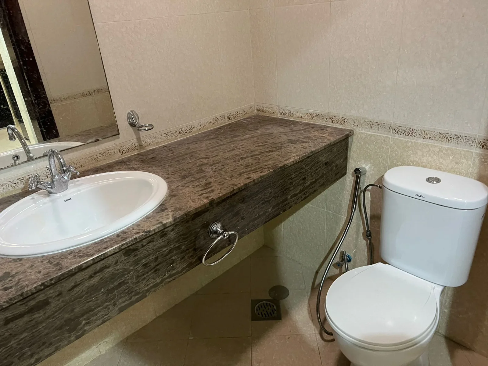 Luxury Living: Fully Furnished 2BHK for Rent