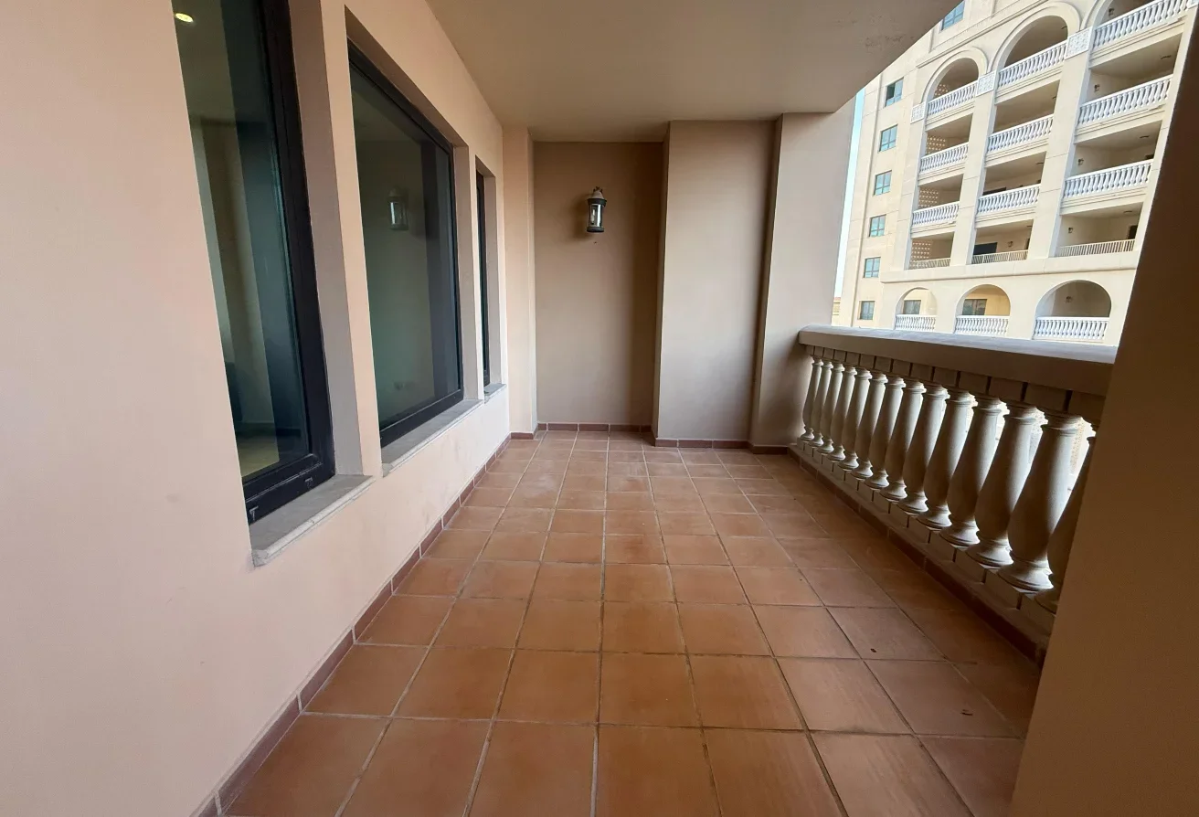 Nice 1Bedroom big size Apartment on sale