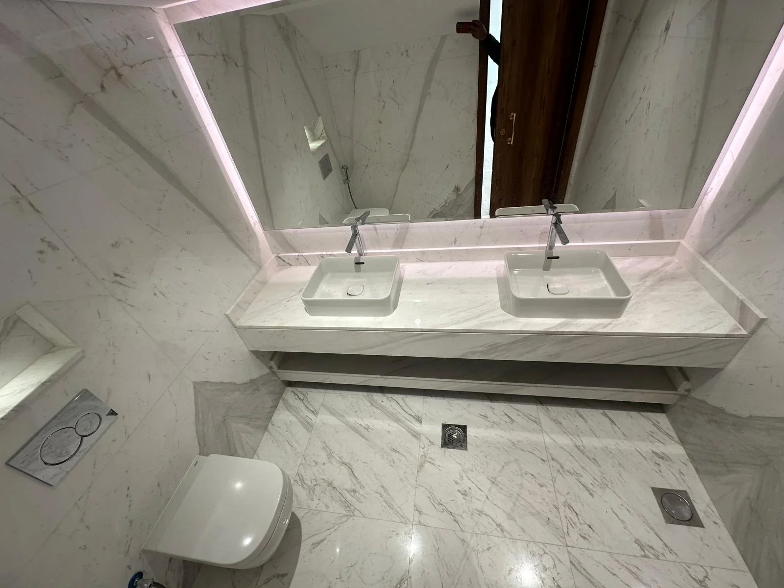 Affordable penthouse in pearl with panoramic view
