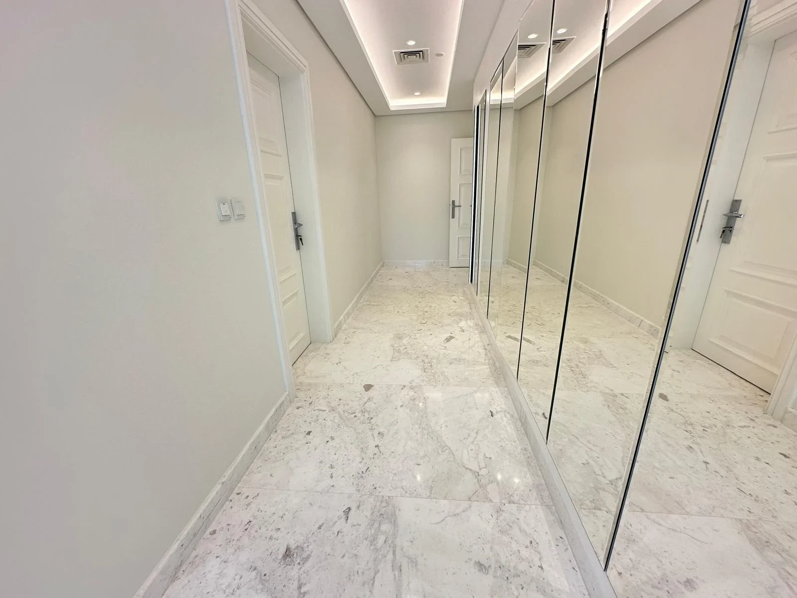 Affordable penthouse in pearl with panoramic view