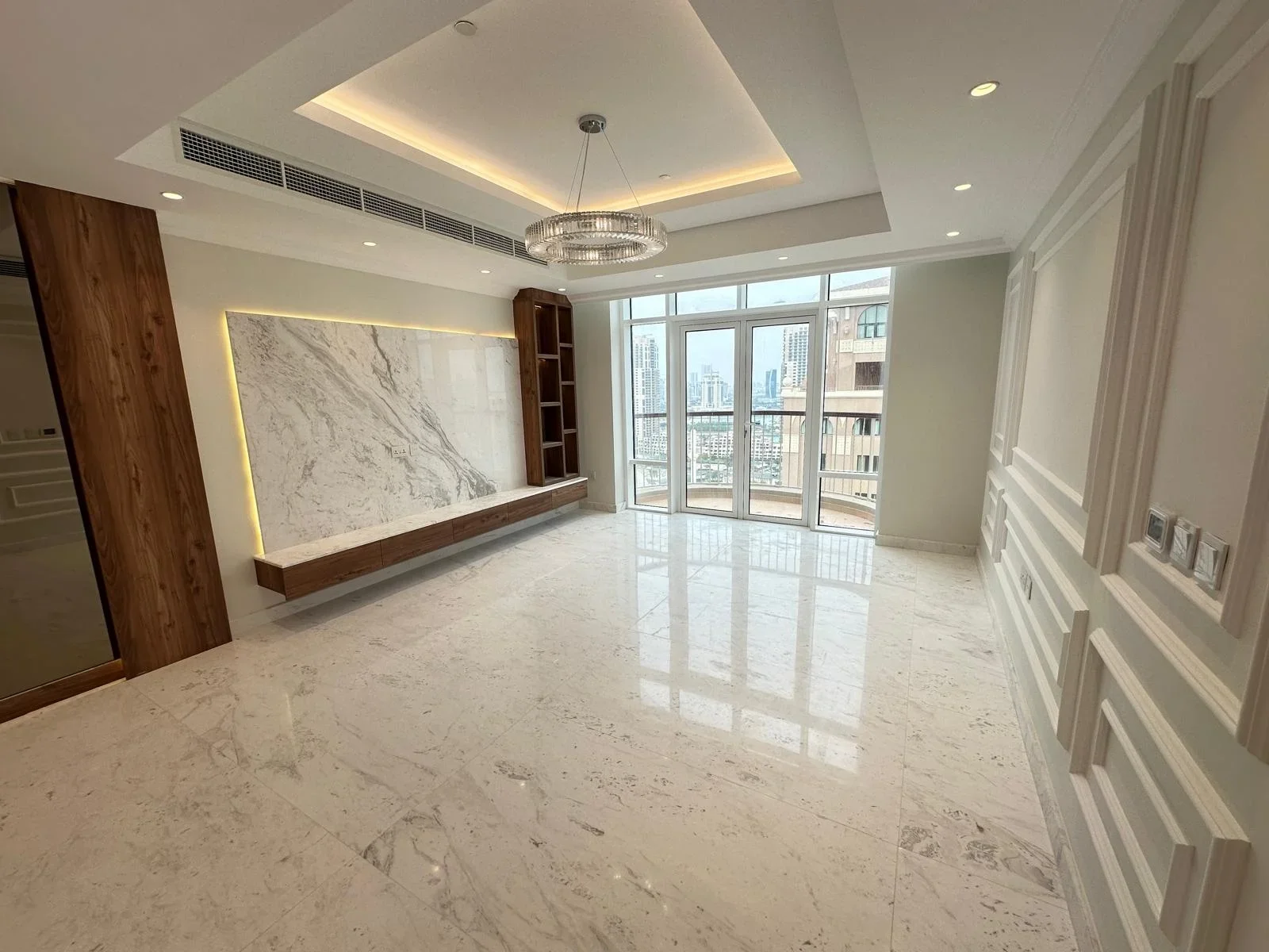 Affordable penthouse in pearl with panoramic view