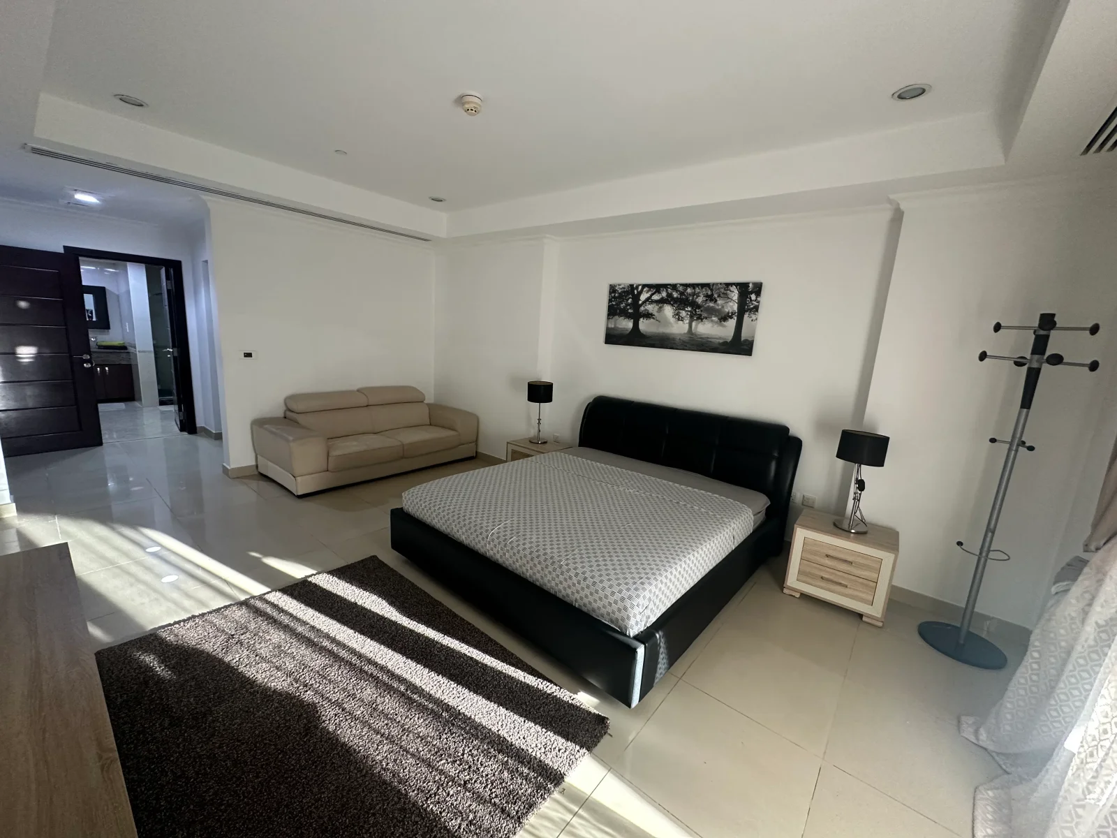 2 Bedroom Fully Furnished Side Marina View