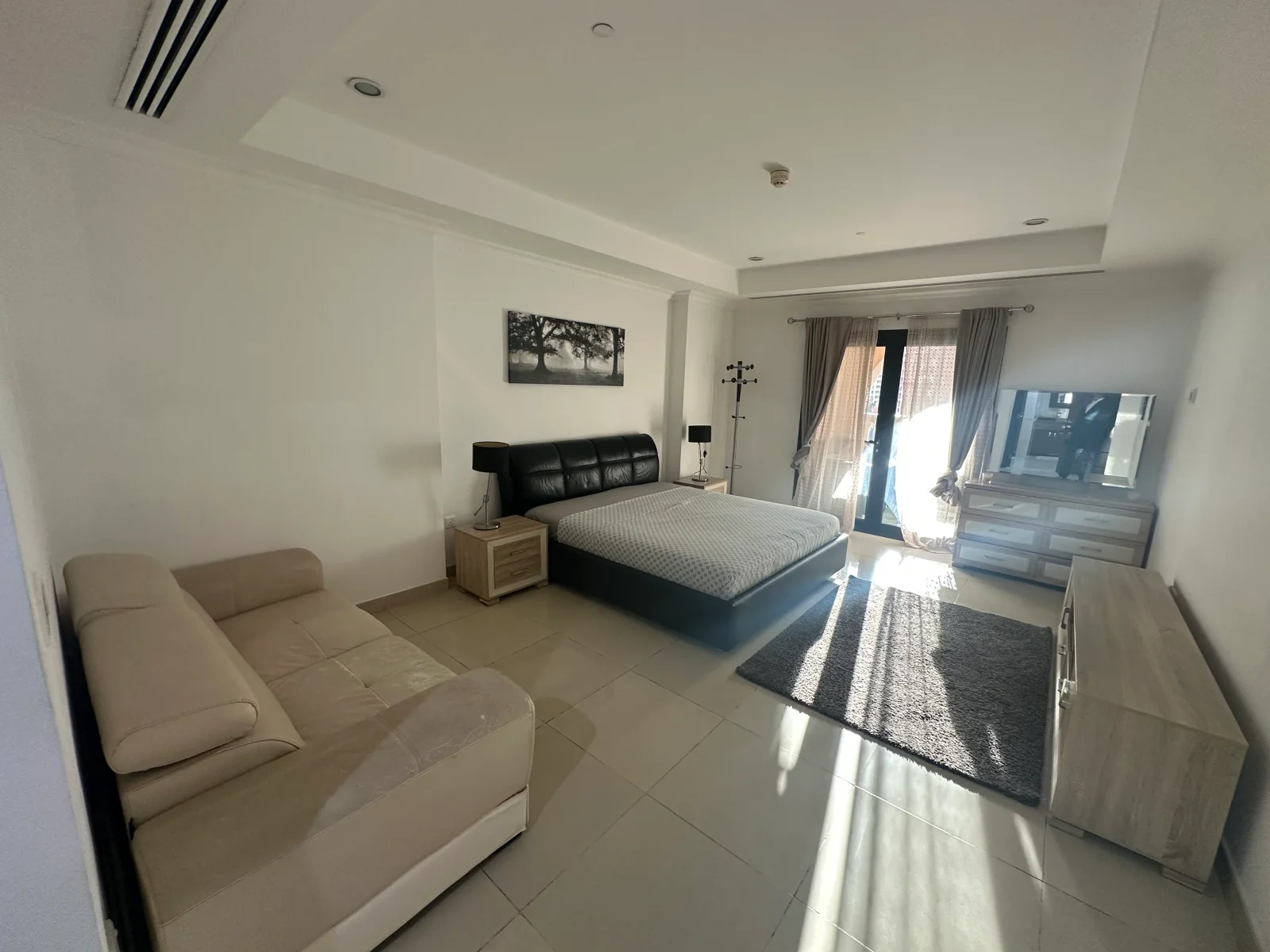 2 Bedroom Fully Furnished Side Marina View