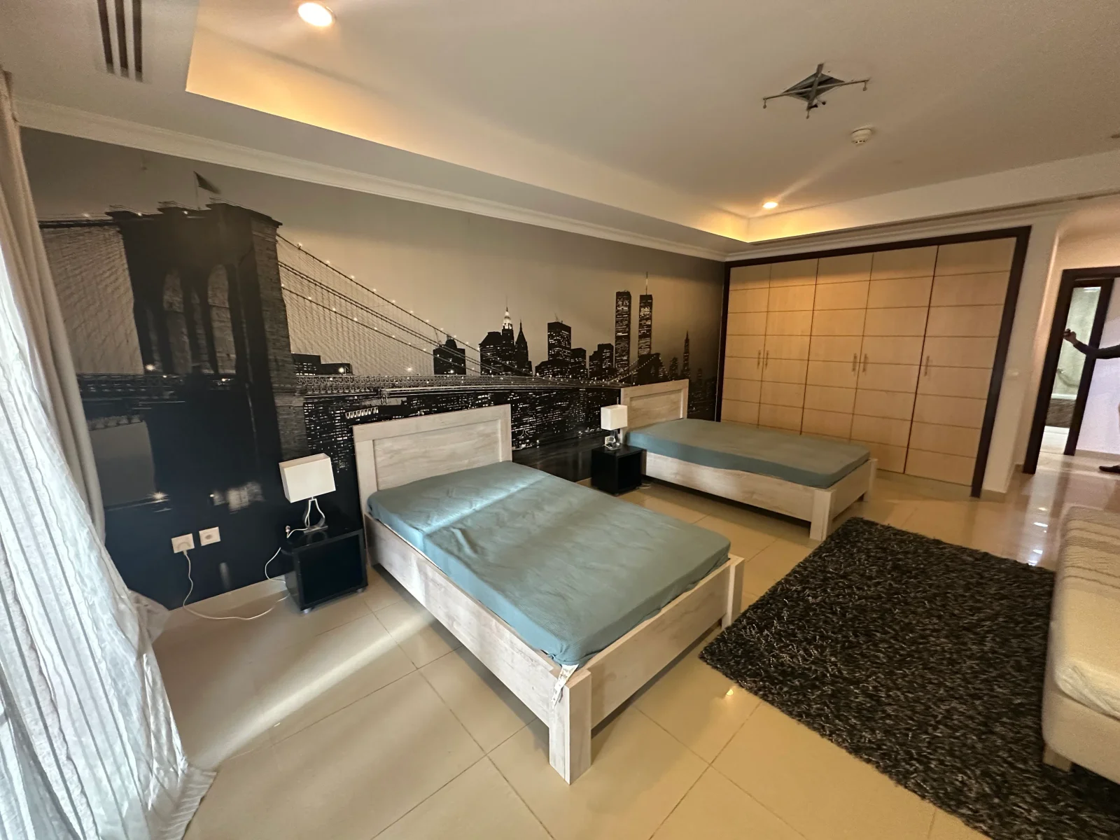 2 Bedroom Fully Furnished Side Marina View