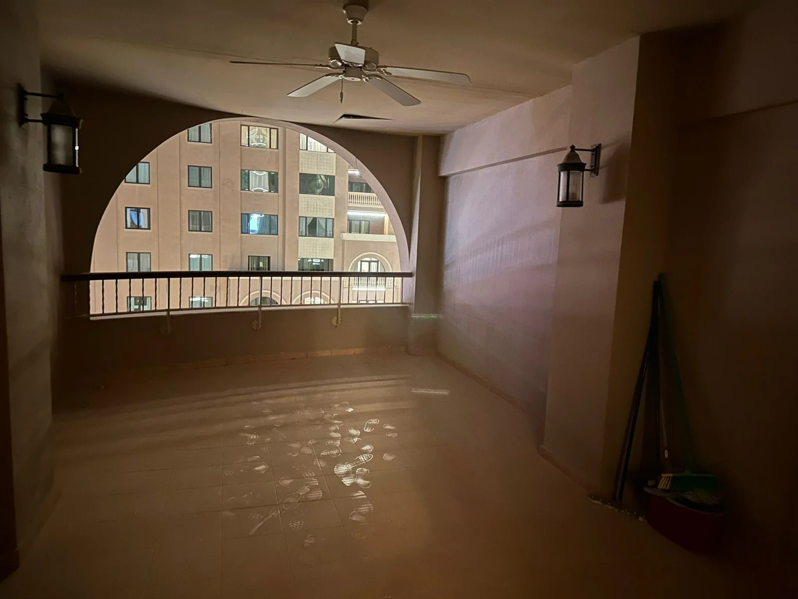 Standard 2BR | Furnished | Big balcony| High floor