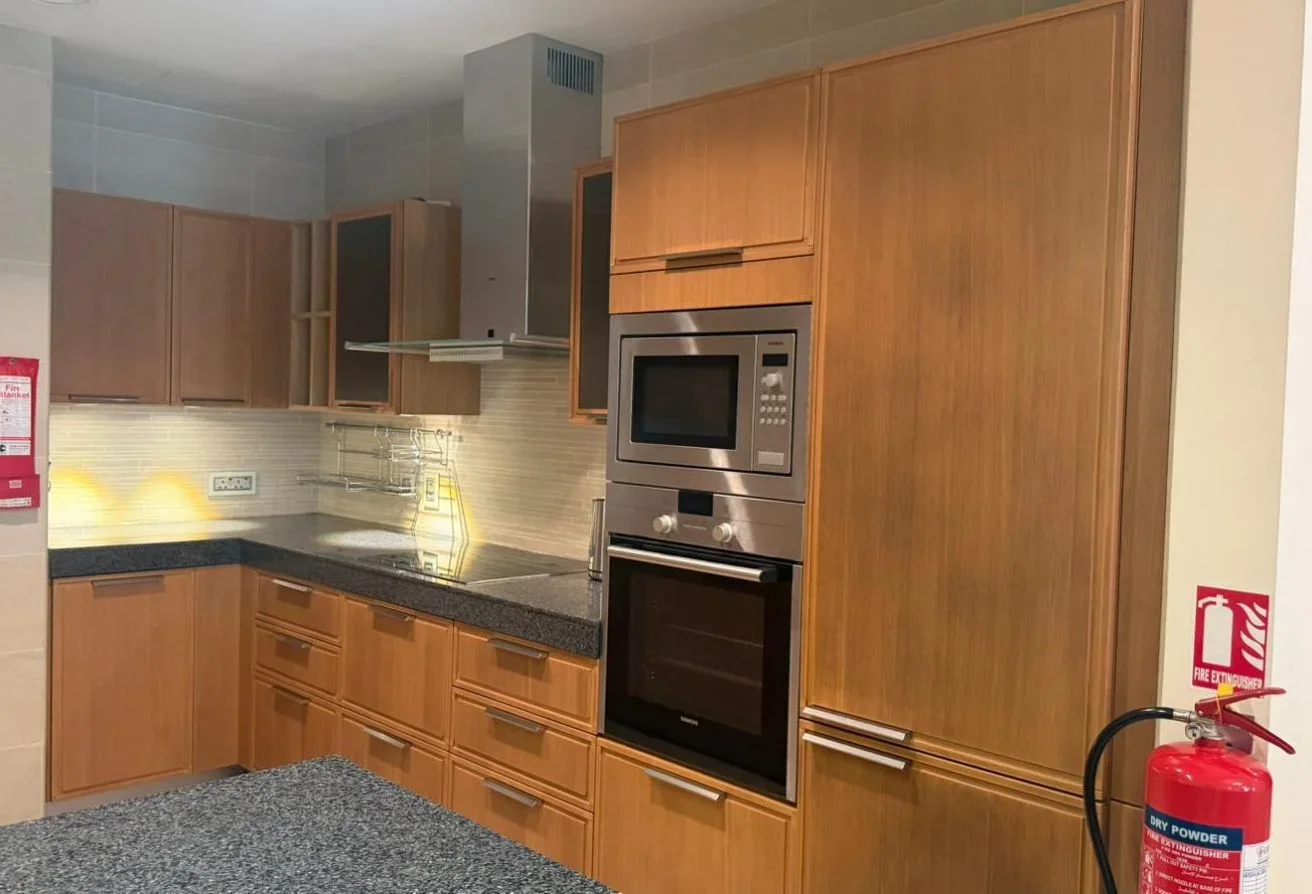 1BHK FULLY FURNISHED APARTMENT IN VIVA BAHRIYA|