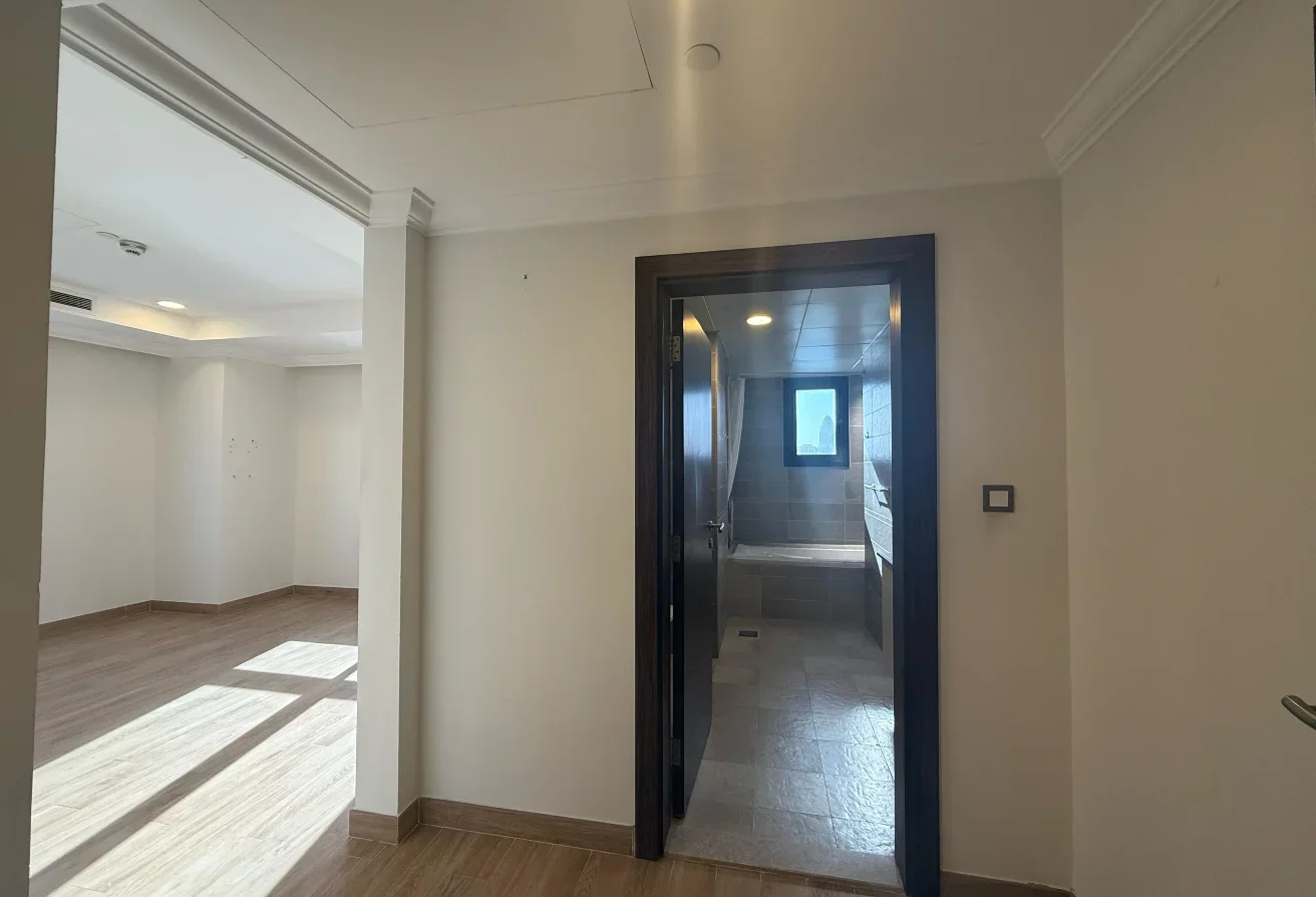2BHK Semi furnished Apartment full marina view