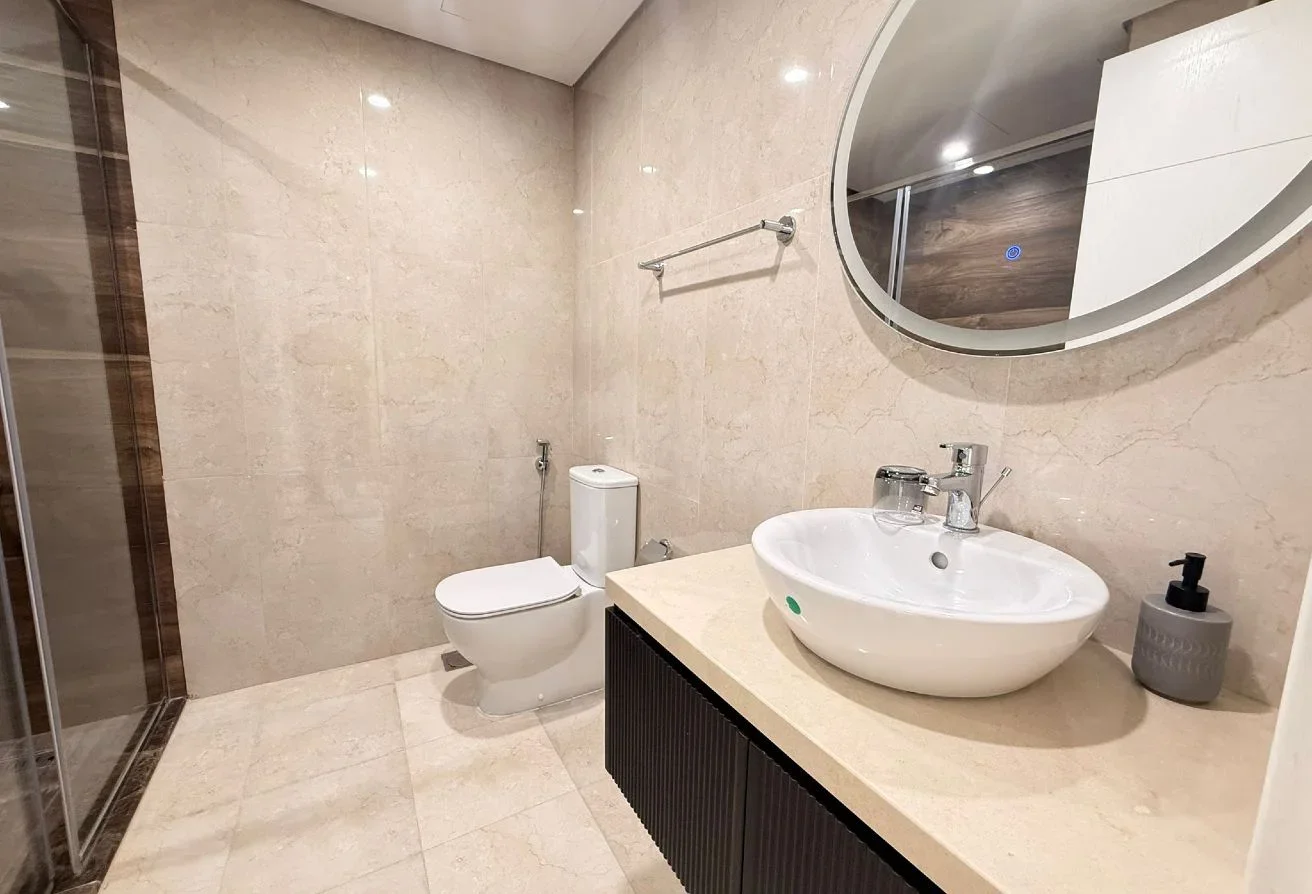 Distress Sale: Spacious 2BHK for Only 1.4M QAR