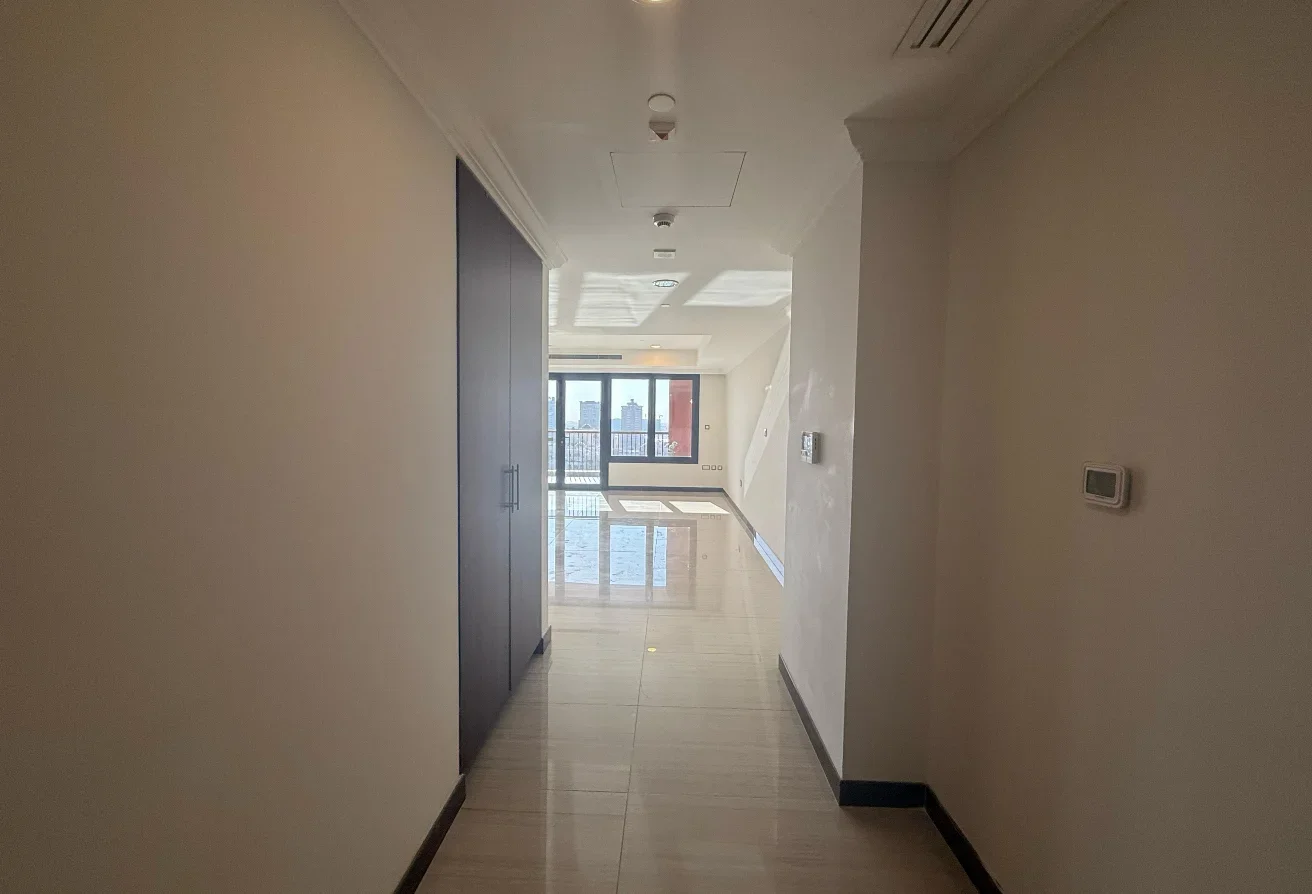 2BHK Semi furnished Apartment full marina view