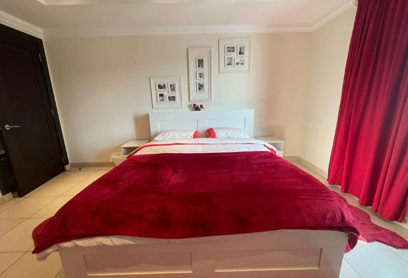 1 BHK +OFFICE FOR SALE . 2 SIDE VIEW