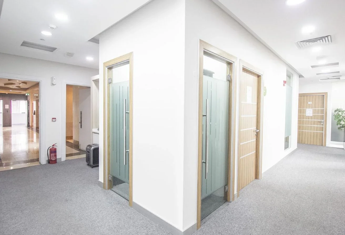 Flexible Office Spaces in a Modern Business Center