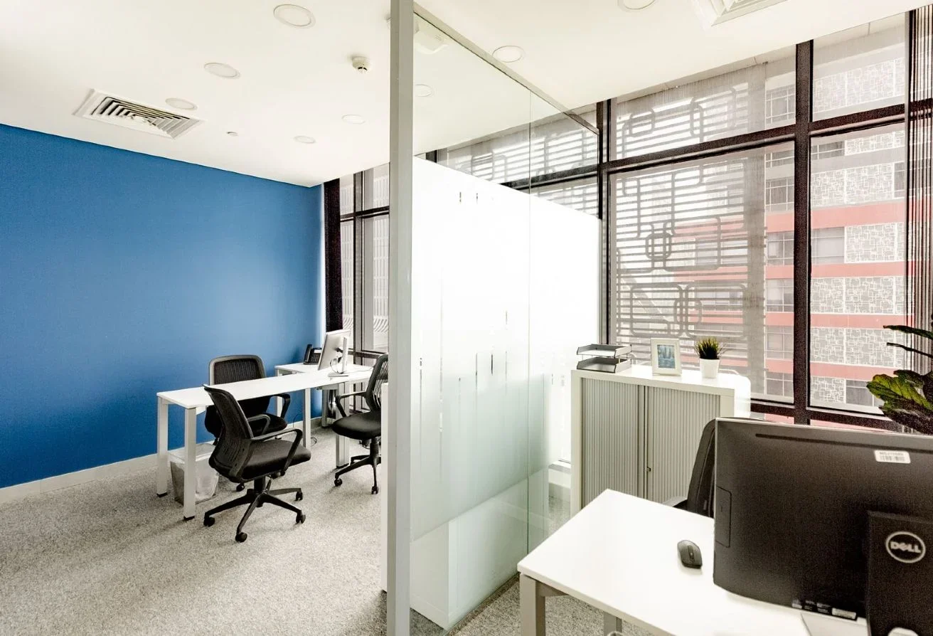 Flexible Office Spaces in a Modern Business Center