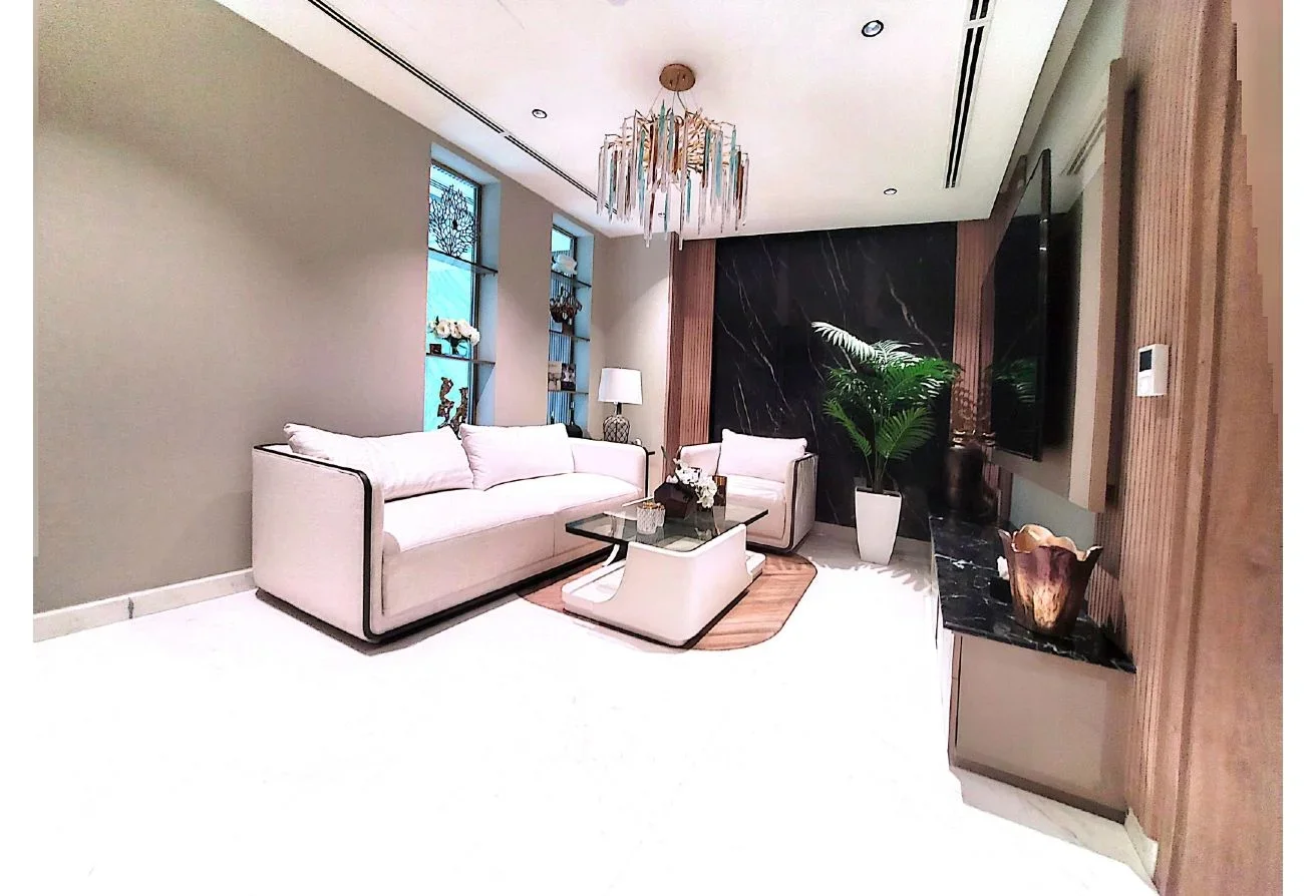 Luxury 6BR Beachfront Villa with Private Pool
