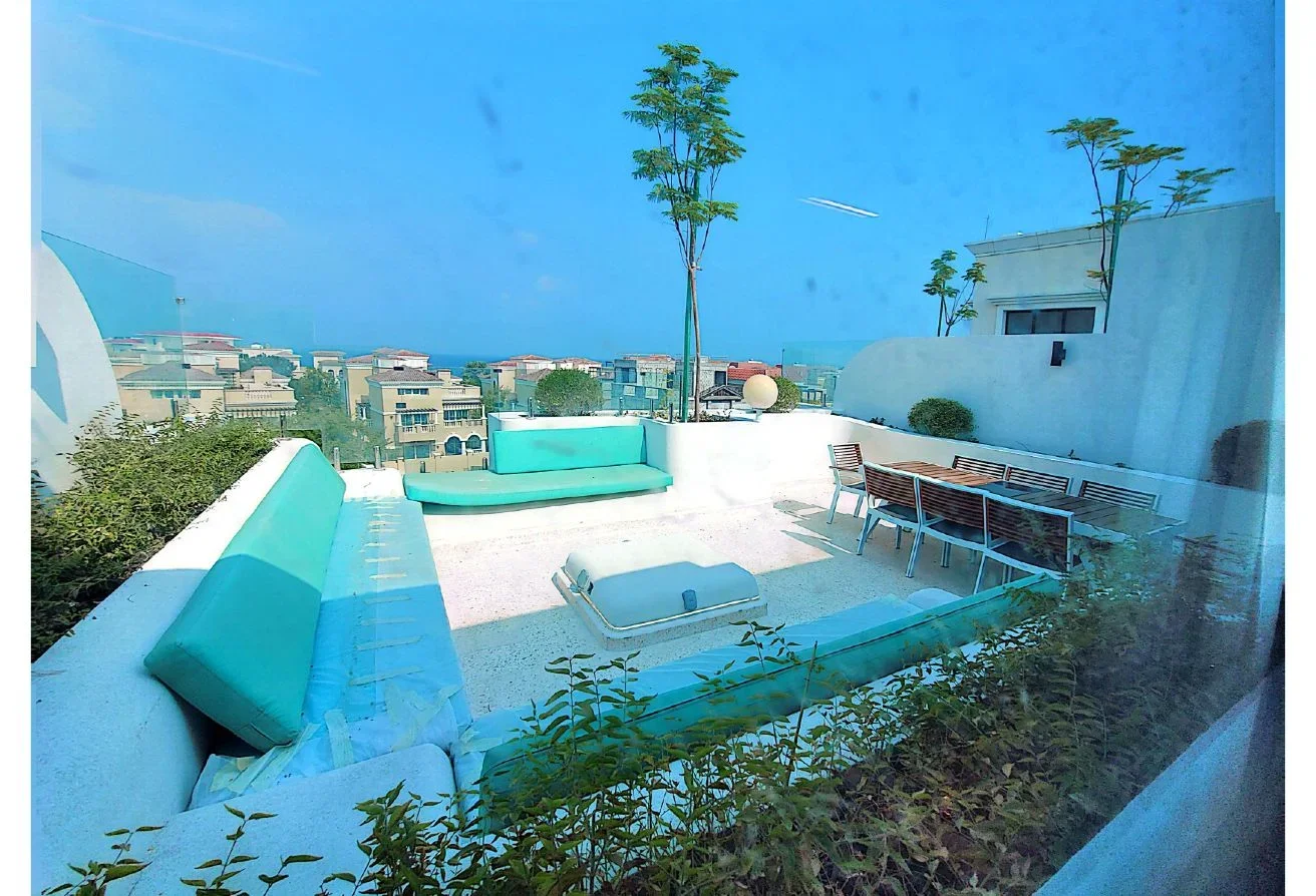 Luxury 6BR Beachfront Villa with Private Pool