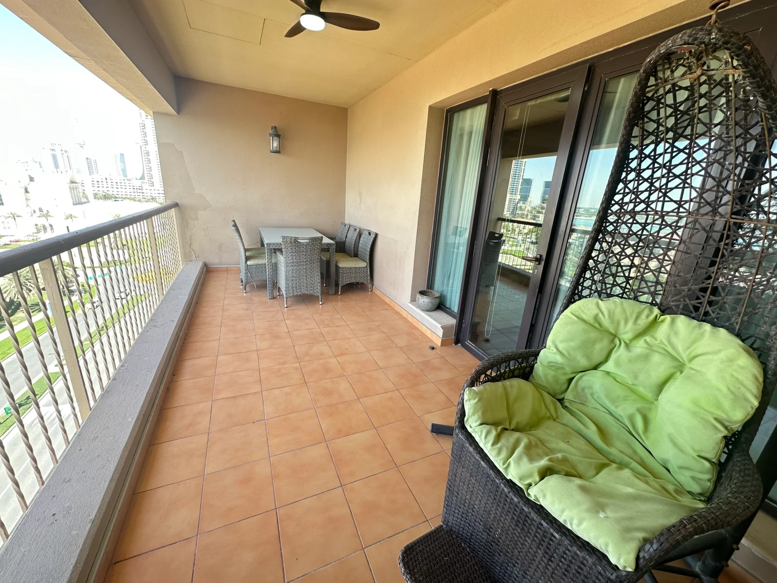 Panoramic City View 2 Bedroom Fully Furnished