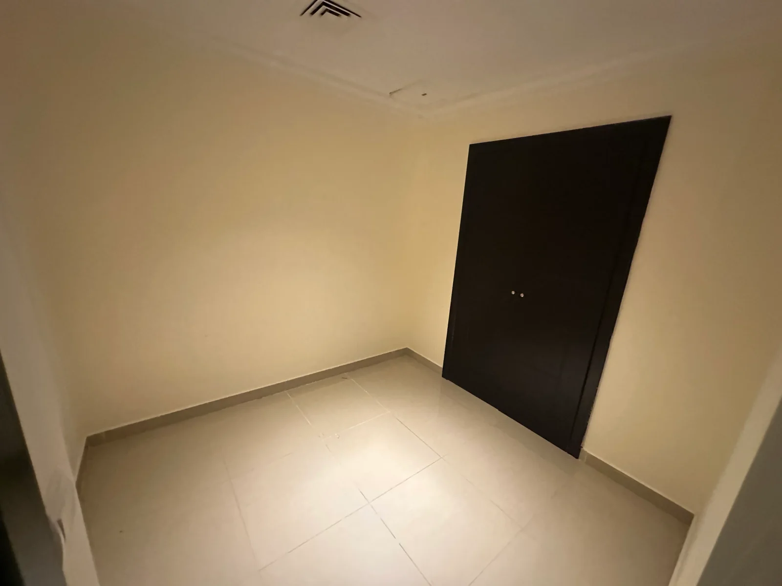 1+Office Higher Floor Panoramic City View